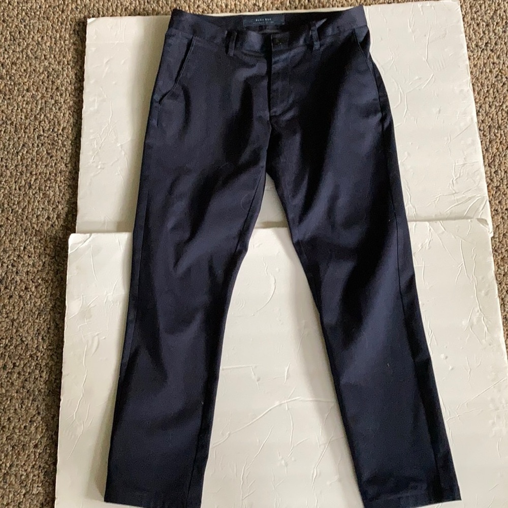 Zara Man navy men‘s  cropped  pants, size 30